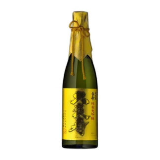 סאקה קונישי ג׳ונמאי דאיגינג׳ו דייהוג׳ו